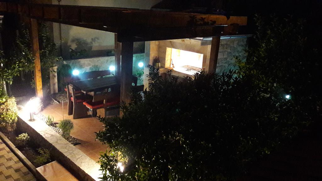 墨利塔公寓酒店 比比涅 外观 照片